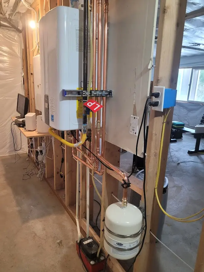 Licensed plumber repairing a kitchen sink in Glendale
